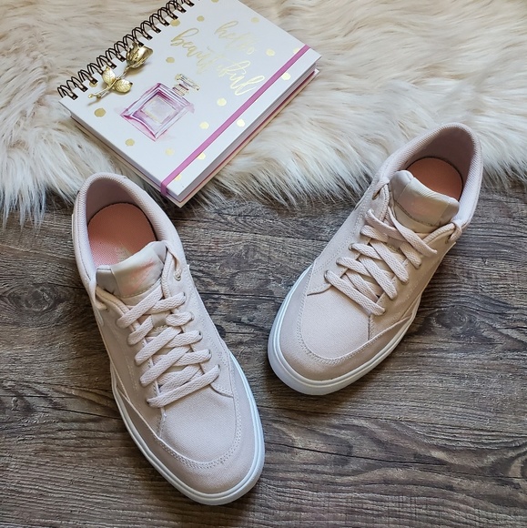 NEW Nike Casual Tennis - Picture 6 of 7